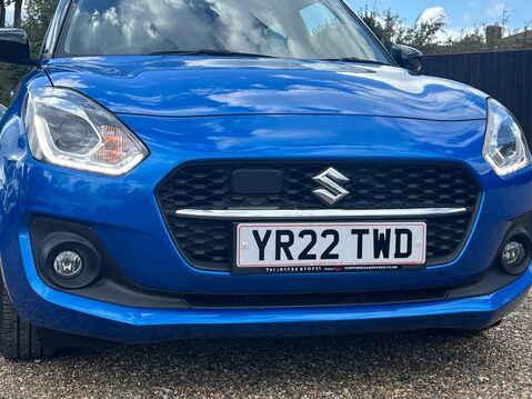 Suzuki Swift SZ5 DUALJET MHEV 16