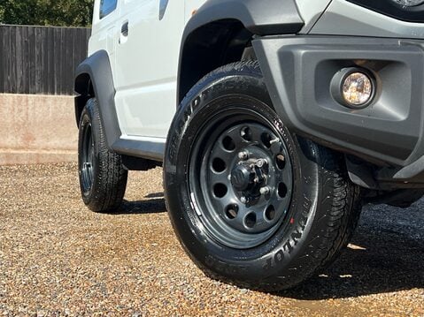 Suzuki Jimny ALLGRIP 13