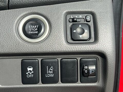 Mitsubishi L200 DI-D 4WD BARBARIAN DCB 28