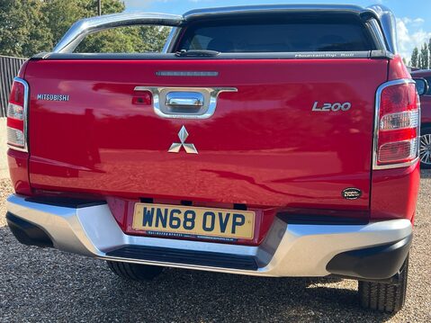 Mitsubishi L200 DI-D 4WD BARBARIAN DCB 17