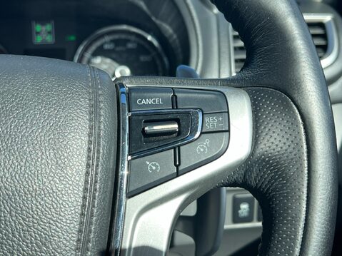 Mitsubishi L200 DI-D 4WD BARBARIAN DCB 27