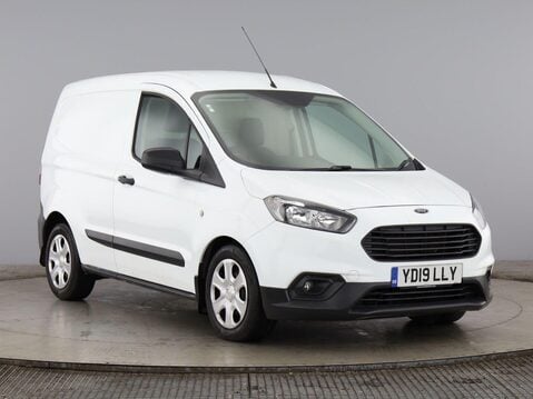 Ford Transit Courier TREND TDCI 1