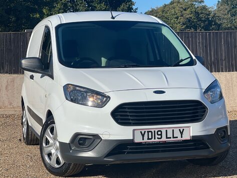 Ford Transit Courier TREND TDCI