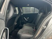 Mercedes-Benz A Class A 180 AMG LINE EXECUTIVE 9