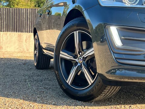 Volvo XC60 D5 R-DESIGN LUX NAV AWD 13