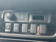Mitsubishi Outlander PHEV JURO 22
