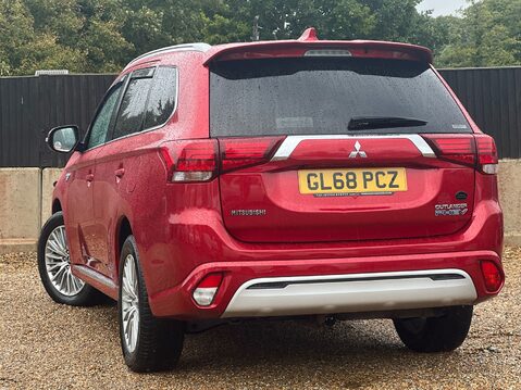 Mitsubishi Outlander PHEV JURO 2