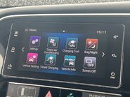 Mitsubishi Outlander PHEV JURO 19