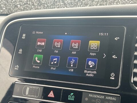 Mitsubishi Outlander PHEV JURO 18