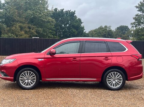 Mitsubishi Outlander PHEV JURO 6