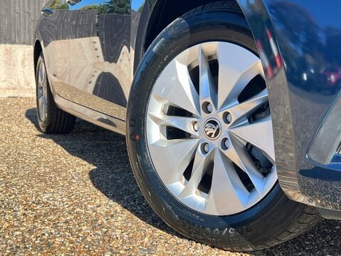 Skoda Octavia SE TECHNOLOGY TSI DSG 13
