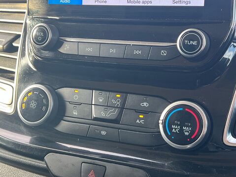 Ford Transit 310 LIMITED P/V ECOBLUE 23