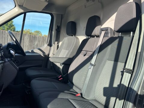 Ford Transit 310 LIMITED P/V ECOBLUE 3