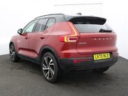 Volvo XC40 B4 R-DESIGN PRO MHEV 2