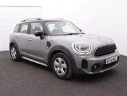 Mini Countryman COOPER CLASSIC 1
