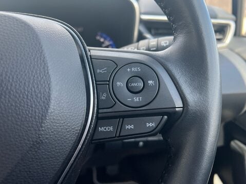 Toyota Corolla ICON 27