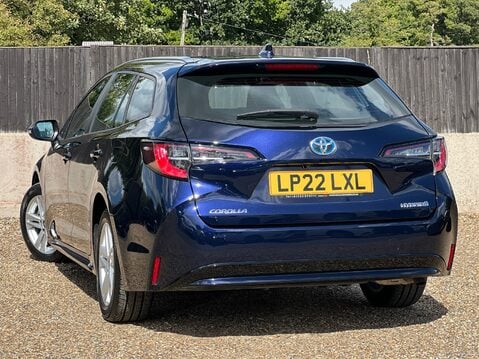 Toyota Corolla ICON 2