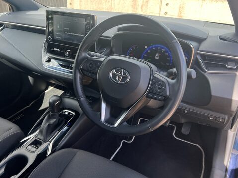 Toyota Corolla ICON 30