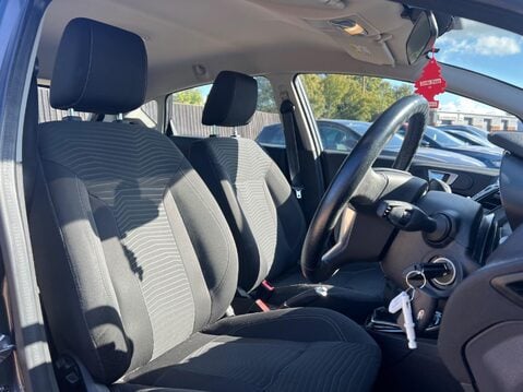 Ford Fiesta ZETEC 4