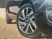 Suzuki Swift SZ5 DUALJET MHEV 13