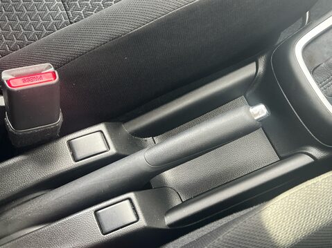 Suzuki Swift SZ5 DUALJET MHEV 27