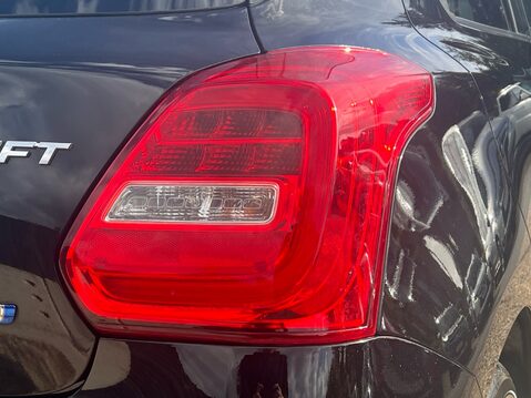 Suzuki Swift SZ5 DUALJET MHEV 15