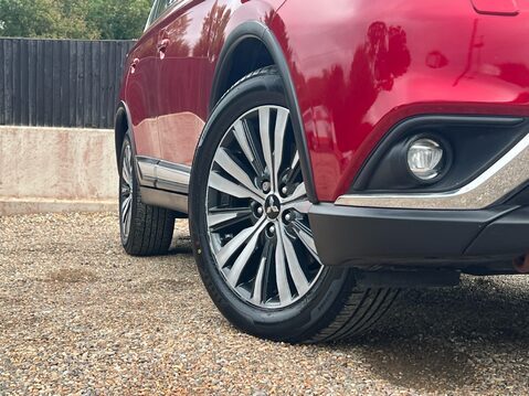 Mitsubishi Outlander EXCEED 13