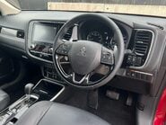 Mitsubishi Outlander EXCEED 32