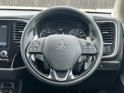 Mitsubishi Outlander EXCEED 34