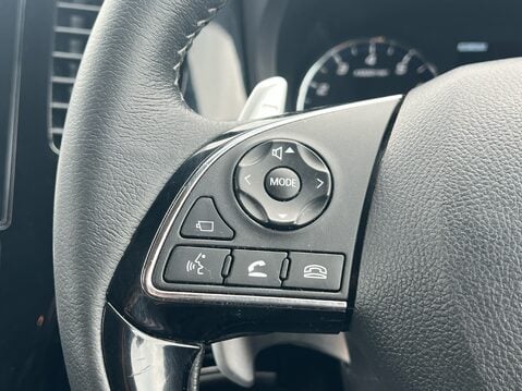 Mitsubishi Outlander EXCEED 29