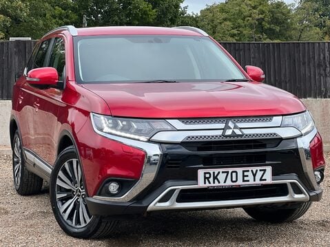 Mitsubishi Outlander EXCEED 1