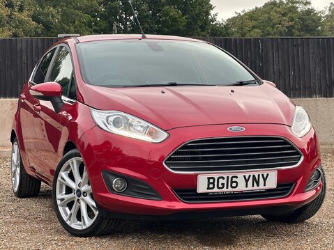 Ford Fiesta TITANIUM X 1