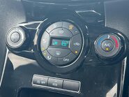 Ford Fiesta TITANIUM X 31