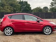 Ford Fiesta TITANIUM X 7