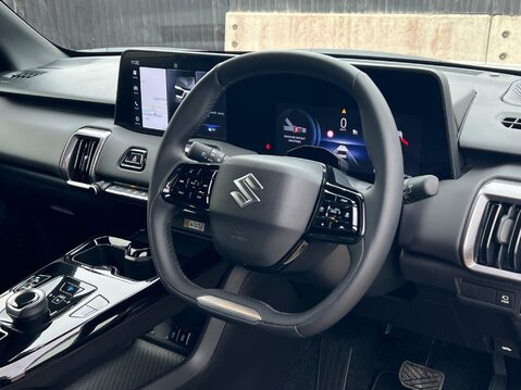 Suzuki e Vitara 49kWh Motion Auto 5dr 14