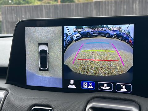 Suzuki e Vitara 49kWh Motion Auto 5dr 30