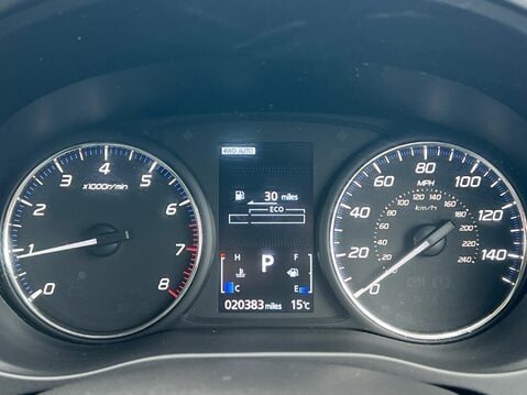 Mitsubishi Outlander DESIGN 11