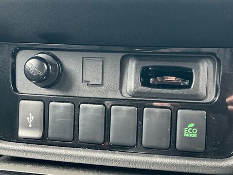 Mitsubishi Outlander DESIGN 22