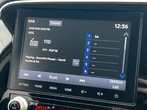 Mitsubishi Outlander DESIGN 19