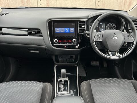Mitsubishi Outlander DESIGN 10