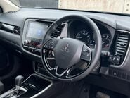 Mitsubishi Outlander DESIGN 31