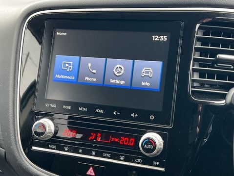 Mitsubishi Outlander DESIGN 12