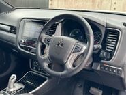 Mitsubishi Outlander PHEV EXCEED SAFETY 33