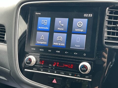 Mitsubishi Outlander PHEV EXCEED SAFETY 12