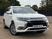 Mitsubishi Outlander PHEV EXCEED SAFETY 1