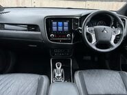 Mitsubishi Outlander PHEV EXCEED SAFETY 10