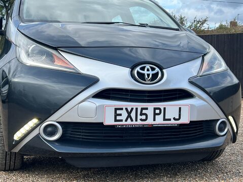 Toyota Aygo VVT-I X-PLAY 16