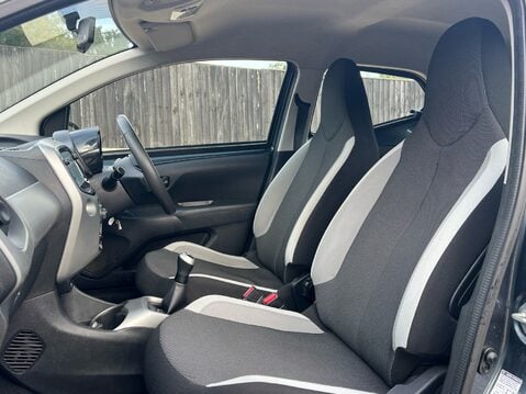 Toyota Aygo VVT-I X-PLAY 3