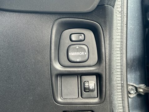 Toyota Aygo VVT-I X-PLAY 27