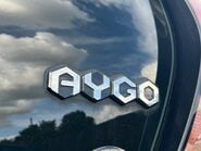 Toyota Aygo VVT-I X-PLAY 33